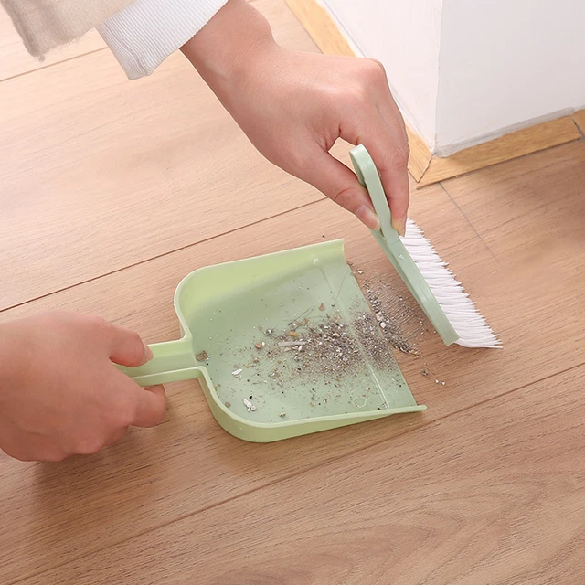 2pcs/set Desktop Broom Dustpan Reusable Labor-saving Hanging Hole Mini Cleaning