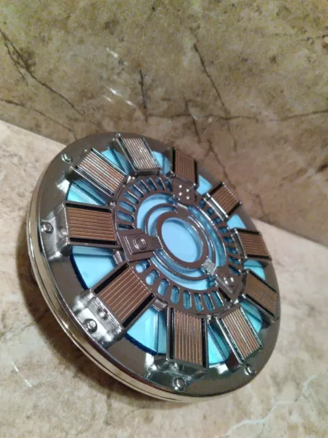 Marvel Iron Man Arc Reactor Magnetic Replica Pin GameStop Set LE 5000 Mark 2