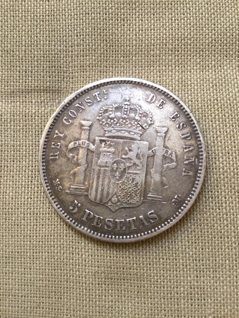 ESPAGNE .PIECE DE 5 PESETAS DE 1884 M.S.M. (84) REY CONST.L DE  ESPANA En Argent