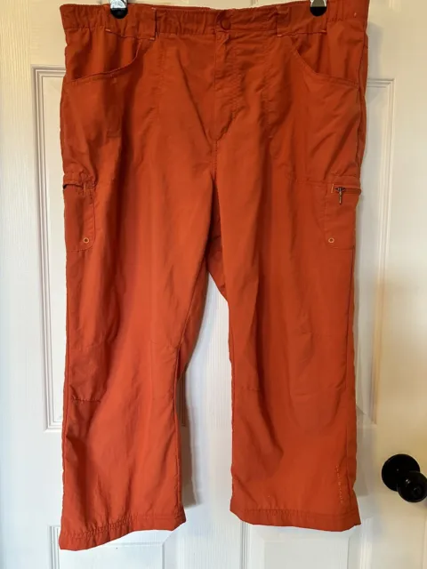 Columbia Omni Shade Women’s Nylon Orange Capris Cropped Pants Large Pockets