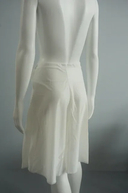 Petticoat White Nyltest No-Static Rösch Size 70s 38