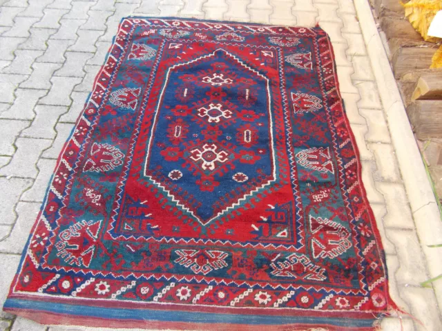 Beau Tapis Persan Fait Main 122 X 160