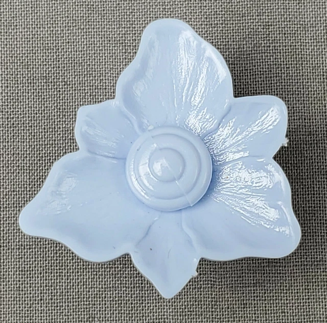 VINTAGE BLUE CRACKER Jack Lotus Flower Lapel Prize Toy 60s Plastic Put