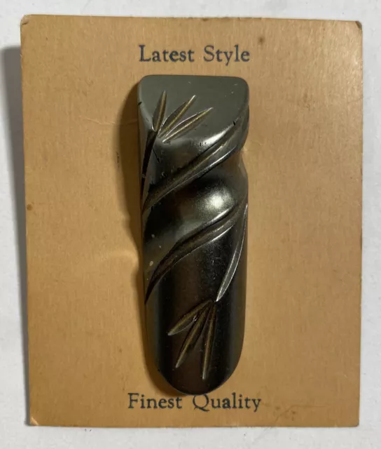 1920’s Antique Early Plastic Bamboo Shoe Clip on Original Sales Card -