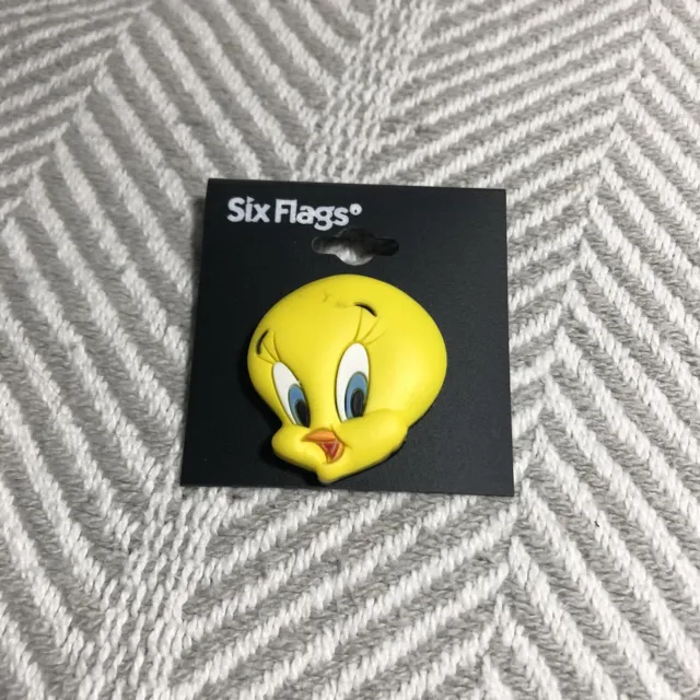 six flags rubber tweety bird head lapel pin