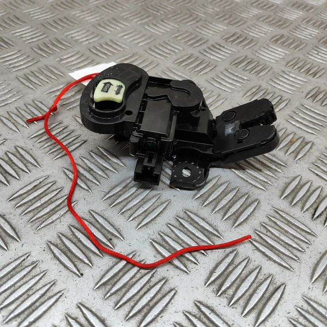 Mécanisme Électrique Serrure Coffre Arrière - Compatible Toyota Yaris I 1999-2005 - 6915052011 - 12V 2 Pins