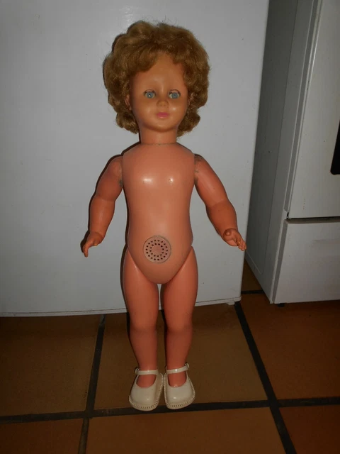 ANCIENNE POUPEE GEGE EN RHODOÏD pour PIECES de 42 cm EUR 10,00 - FR