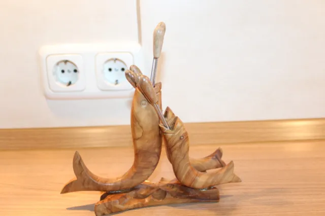 Holz Figuren Fische aus Olivenholz mit 6 kleinen Gabeln