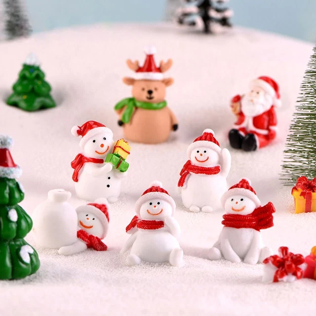 Micro Landscape Christmas Figurines Xmas Tree Santa Claus Miniature Snowman