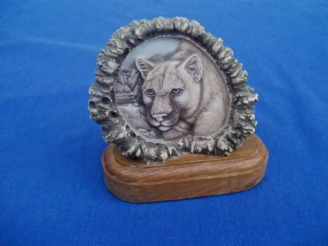 Mill Creek Studios *Cougar Button* On Wooden Base Artist Signed