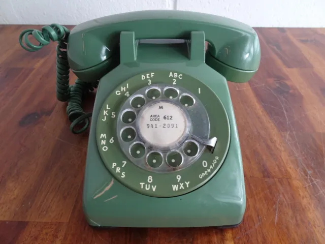 Western Electric Bell Systems Avocado Olive Green Rotary Desk Telephone Untested