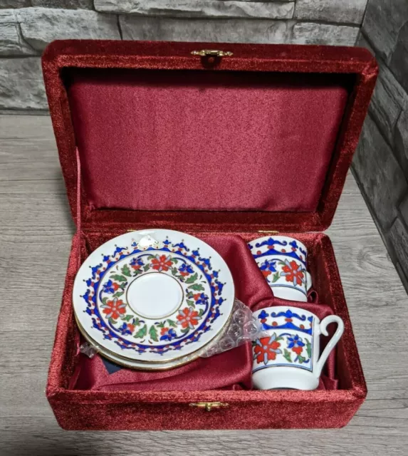 Kutahya Porselen Turkish Coffee Tea Cup Saucer Set In Red Velvet Box