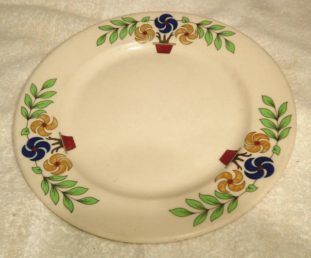 GN RR, "Oriental" 9" dinner plate, ca. 1939, NBS, lite use.