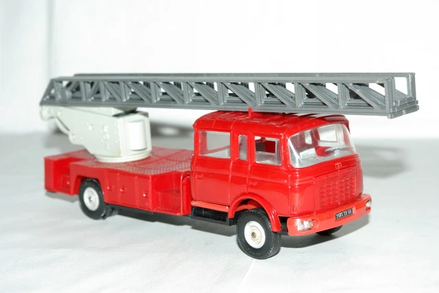 NOREV SB 1/43 - Berliet GBK 18 SDIS Echelle Magirus DL30H Pompiers SDIS EUR 38,25 - FR