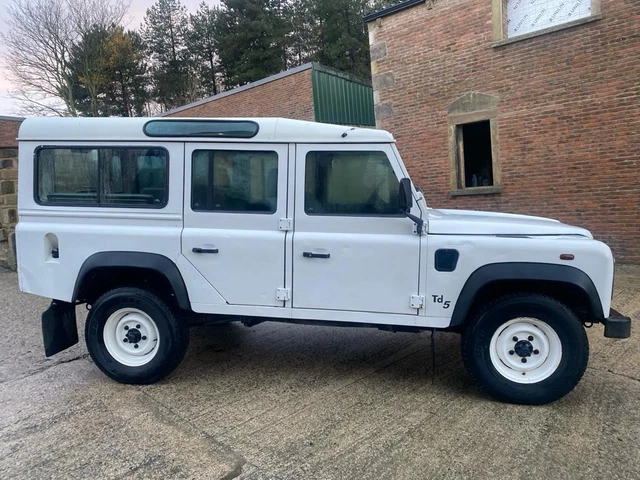 Land Rover 110 Csw LAND ROVER DEFENDER 110 CSW TD5 ***LHD USA EXPORT*** £20,000.00 ...