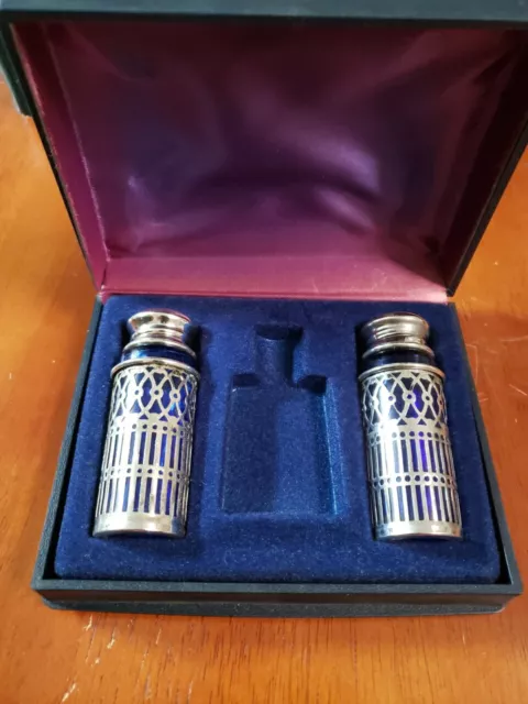 Vintage Set of 2 Filigree Silver Plate Cobalt Blue Salt & Pepper Shakers