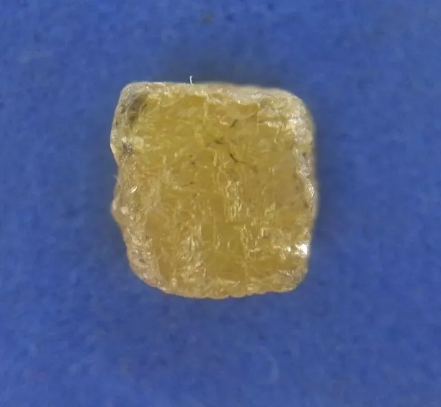 Africain Opaque Irrégulier Naturel Cube Diamant Grisâtre Jaune Couleur 1.79tcw
