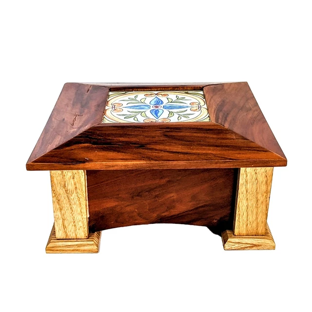 Vintage Arts & Crafts Mission Style Hand Crafted Wood With Tile Insert  Box 8"