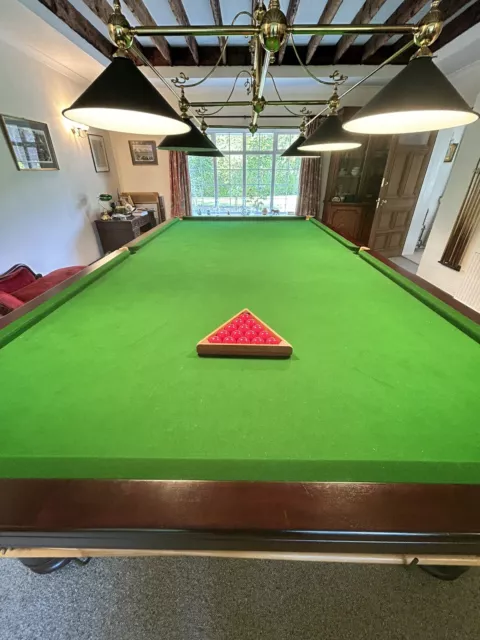 Stunning full size snooker table Excellent Condition With Accessories & Lights