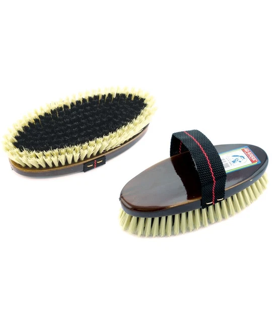 Brosse douce avec dos en bois verni