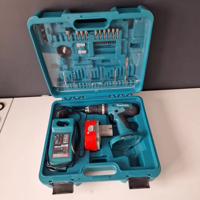MAKITA 8391D 18V Cordless Combi Drill With Battery Charger
