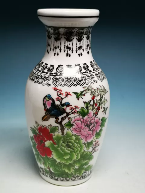 Delicate Chinese. White Porcelain Hand Painted Flowers And Birds Vase W Mark Y87