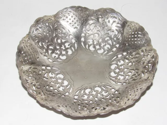 01J5 Antique Basket a Bread/Fruits Silver Metal Openwork