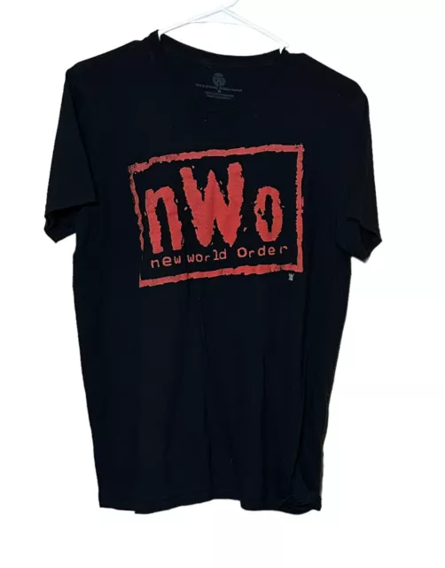 WWE NWO WOLFPAC BLACK & RED OFFICIAL T-SHIRT WCW WWF Mens Medium Wrestling