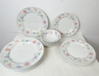 4 Piatti e 4 Piatti da Dessert per 4 Persone 4 Ciotola per Cereali 4 Tazze Mugs 350 ml VEWEET Nicole Piatti Servizio in Porcellana Stoviglie Set 20 Pezzi con 4 Portauova 