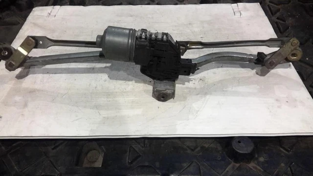 Moteur D'Essuie-Glace Avant – Audi A4 (2) – Pièce Auto D'Occasion – Garantie 3 Mois