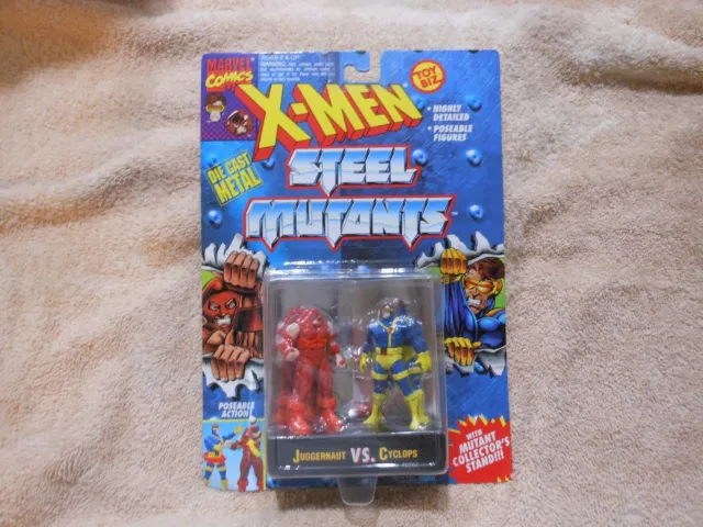 Marvel X-Men Steel Mutants Juggernaut VS Cyclops Toy Biz 1994 Die-Cast **NOC**