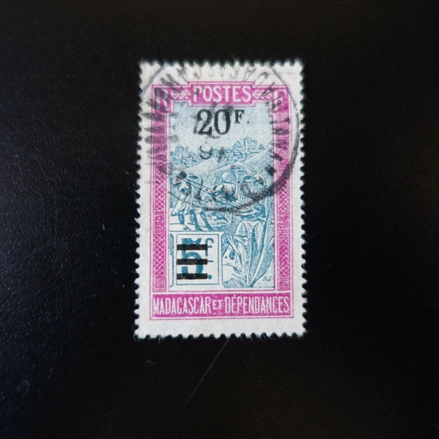Poste Aérienne - MADAGASCAR .PA N° 54 . 8 F SUR 8 F 50 FRANCE LIBRE Neuf Superbe 1453523126