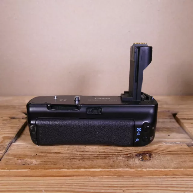 Canon BG-E4 Battery Grip for EOS 5D Boxed 3