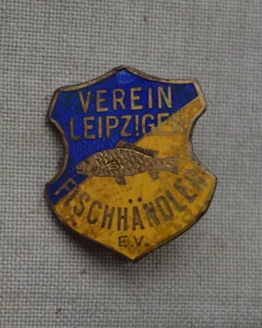 Nadel Pin Mitgliedsabzeichen Verein Fischhändler Leipzig vor 1945 original