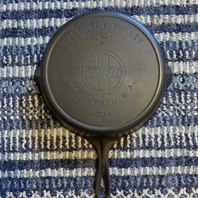 Vintage GRISWOLD Cast Iron SKILLET Frying Pan #8 LARGE SLANT LOGO - Heat Ring