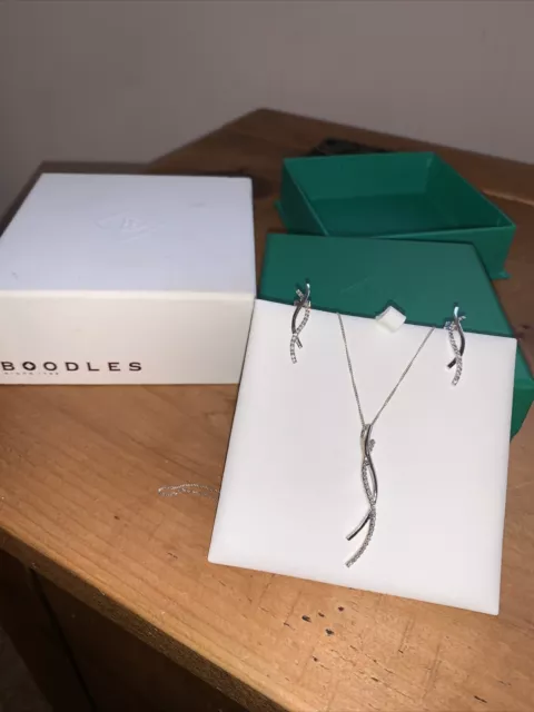 Beaverbrooks online diamond necklace