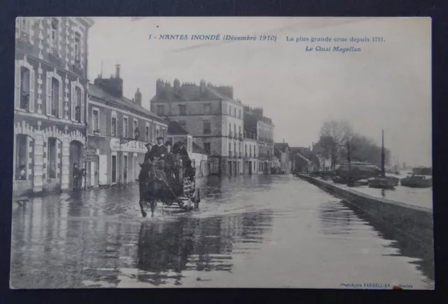 CPA Carte postale NANTES inondé 1910 CUIRS LEROY Quai Magellan attelage crue