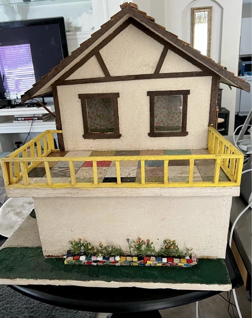 Custom 1970s Dollhouse Solid Plaster & Wood, Vintage Shag Carpet/Wallpaper 3