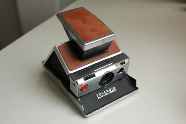 Très joli Polaroid SX-70 marron (non fonctionnel)