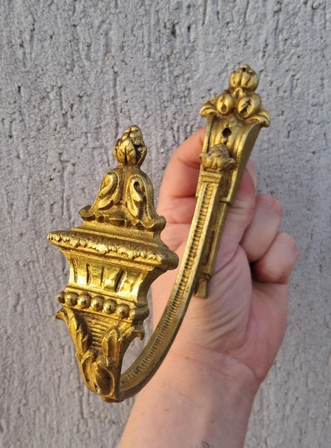 2 grandes embrasses à rideau anciennes en bronze