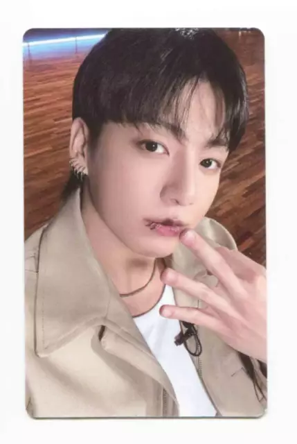 Jungkook Bts - Golden [M2U] Pob Lucky Draw Exclusive Official Photocard