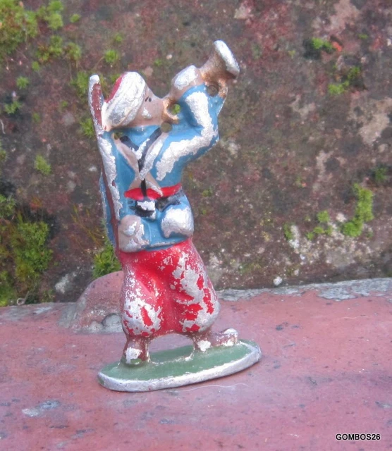 Figurine Quiralu Poilu Au Défilé – Clairon En Aluminium 1/32, Hommage Aux Soldats De La Grande Guerre