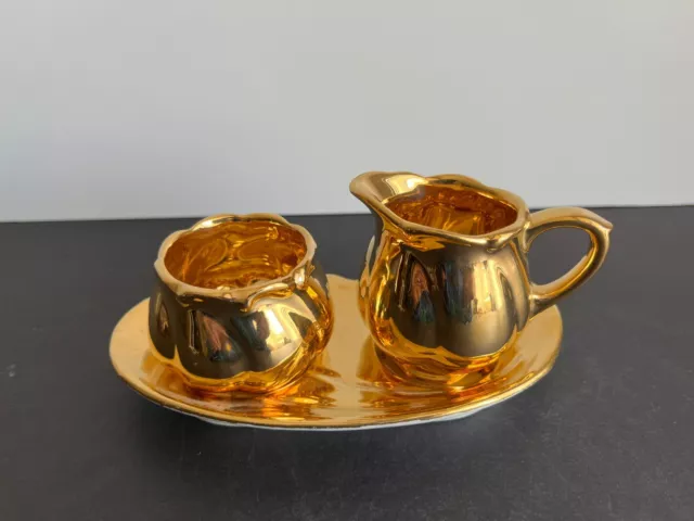 Vtg ROYAL WINTON GRIMWADES GOLDEN AGE GOLD SUGAR BOWL & CREAMER ON TRAY SET 2
