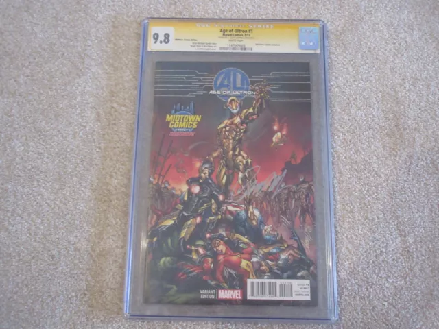 Age of Ultron # 1 Marvel  2013 CGC 9.8 Midtown Variant ,Signed J Scott Campbell