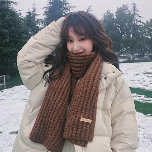 Women's Winter Warm And Thick Knitted Outdoor Activity High-end And Cute Scarf