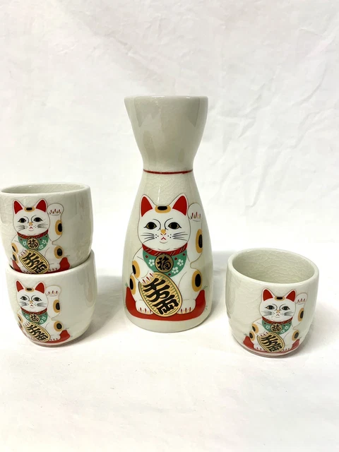 Cat Sake Set, Happy Cat, Waving Cat, Japan
