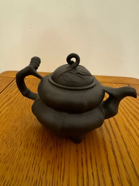 Signed 20th Century Yixing Zisha Buccaro Chinese Teapot 3