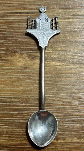 Vintage India Sterling Silver Taj Mahal Indian Asian Design Spoon