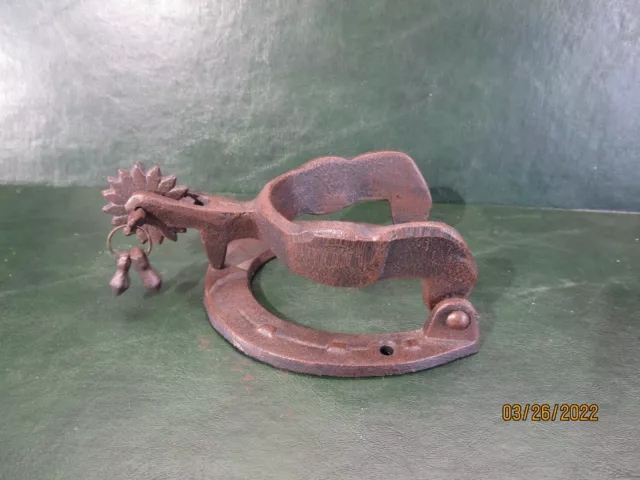 Horseshoe Boot Spur Door Knocker Servilleta