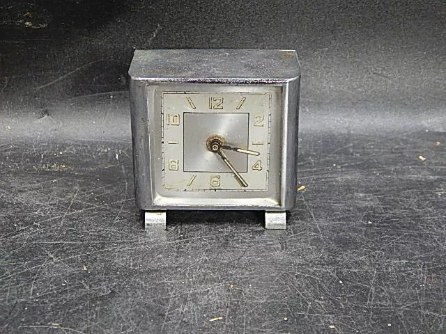 Foreign Uhr Wecker Jugendstil Art Deco Metallgehäuse Aufziehuhr
